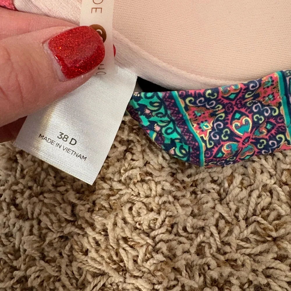 Shade & Shore Colorful Patterned Bikini Top size 38D